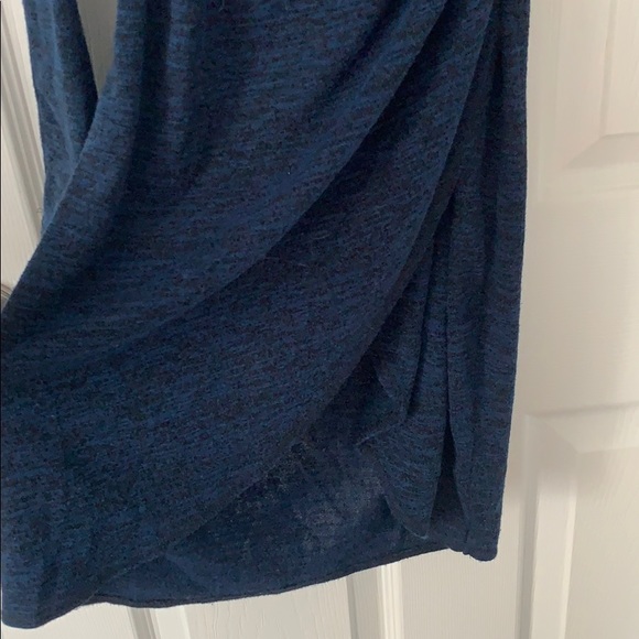 Long sleeve dress - Picture 3 of 3